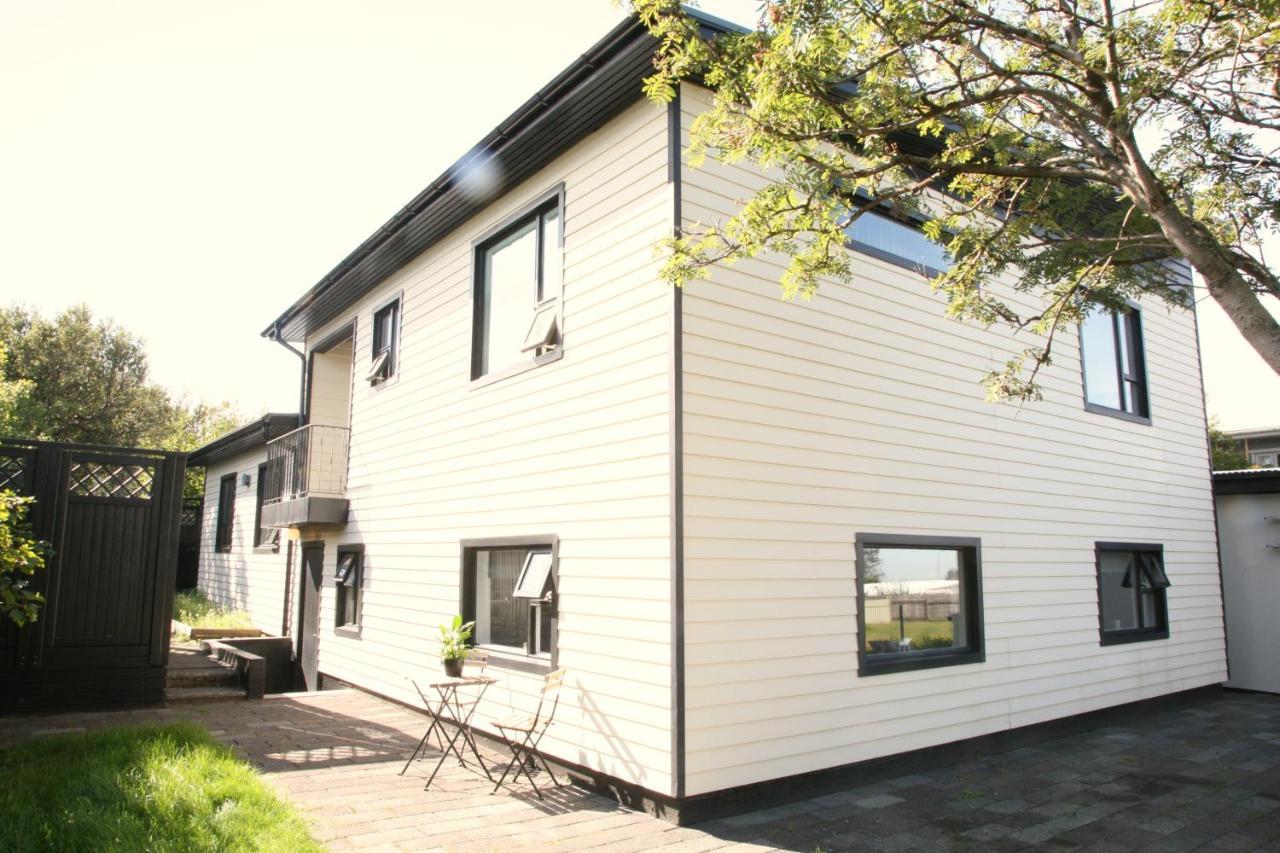 Spacious & Refurbished 1 Bedroom Apartment In Suburban Reykjavik Garthabaer Esterno foto