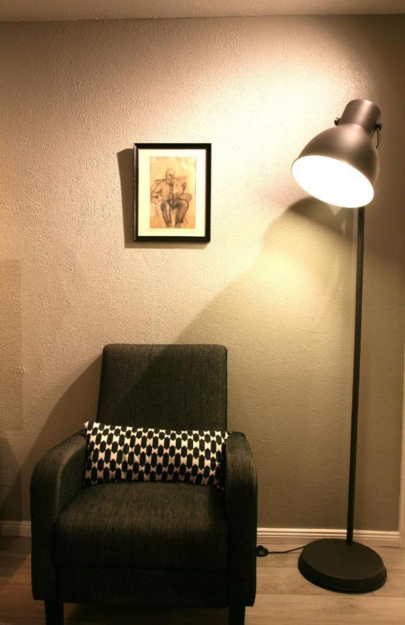 Spacious & Refurbished 1 Bedroom Apartment In Suburban Reykjavik Garthabaer Esterno foto