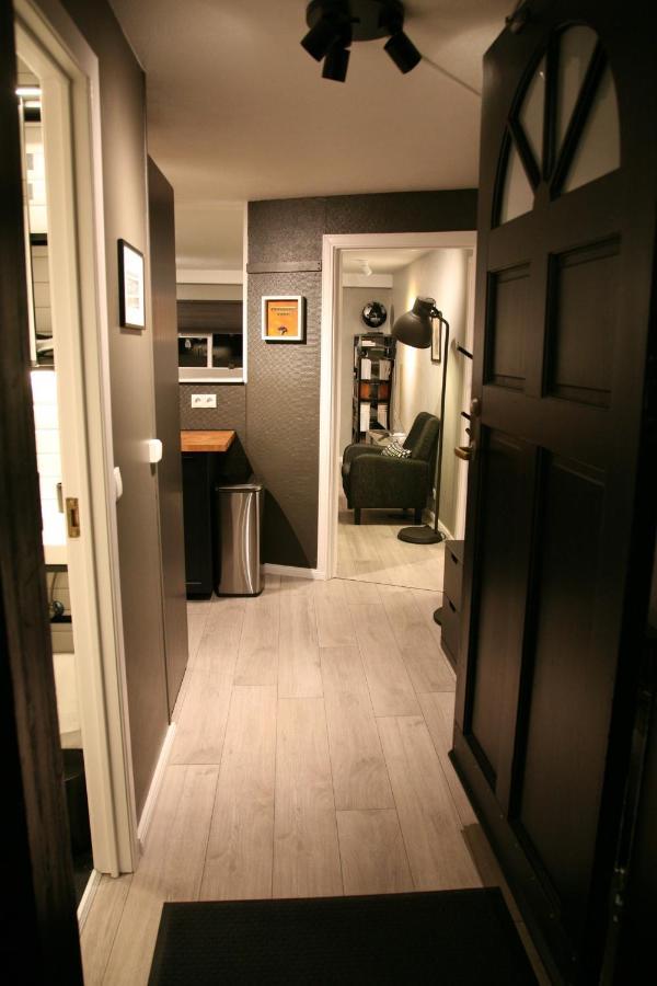 Spacious & Refurbished 1 Bedroom Apartment In Suburban Reykjavik Garthabaer Esterno foto